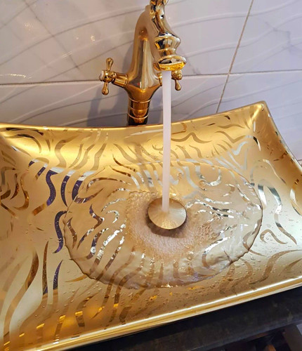Gold patterned glossy - patterned,